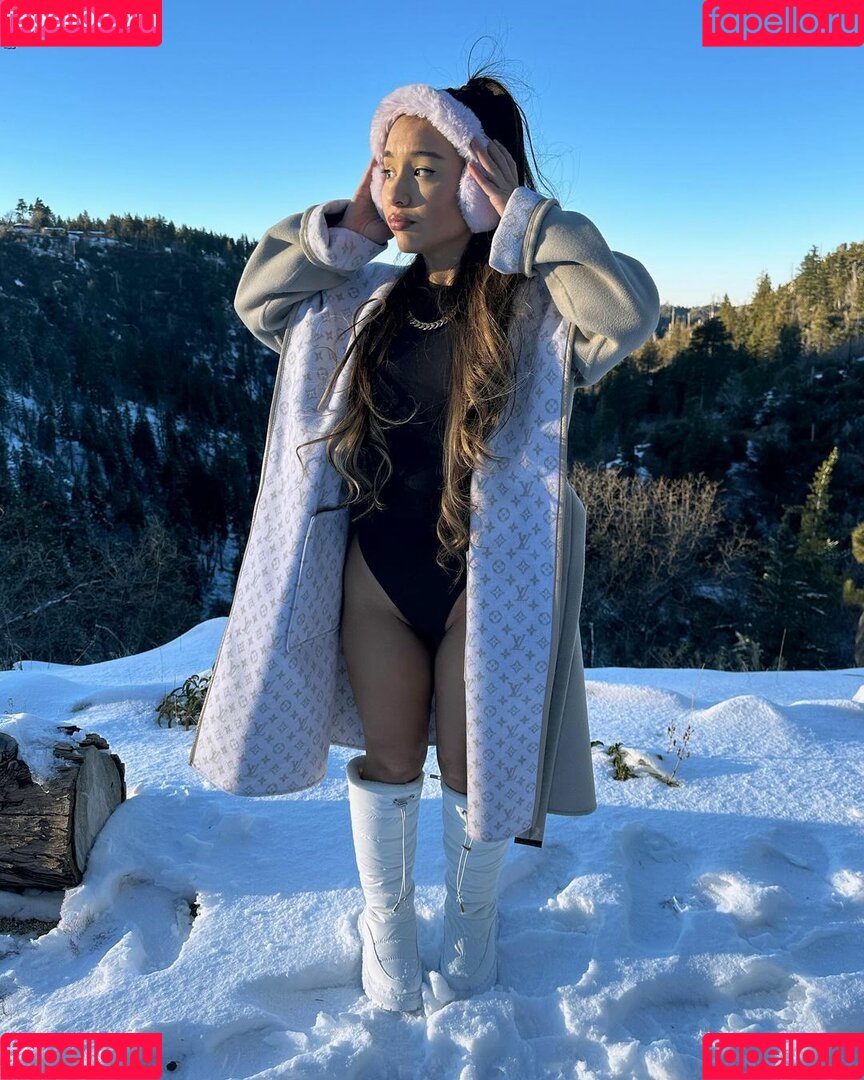 Alahnaly Onlyfans Photo Gallery 