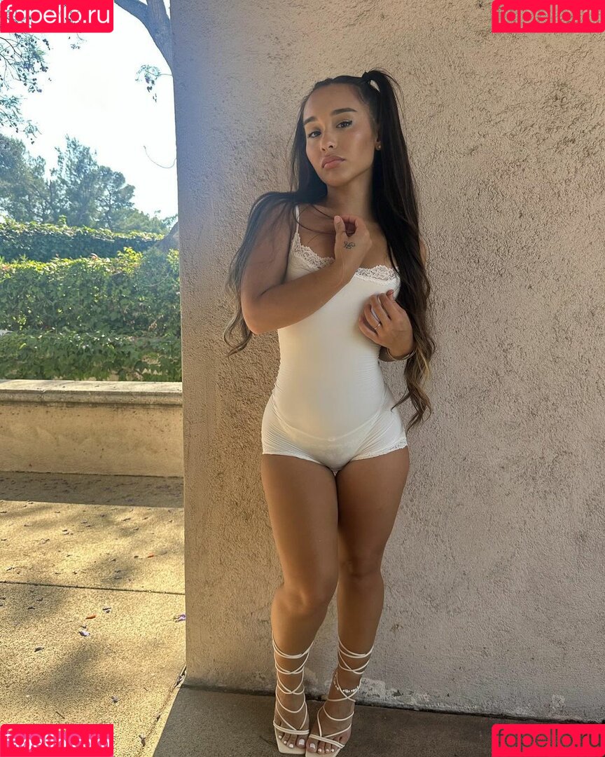 Alahnaly Onlyfans Photo Gallery 