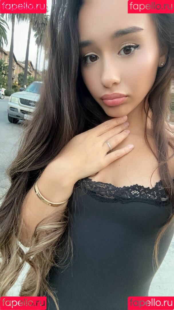 Alahnaly Onlyfans Photo Gallery 