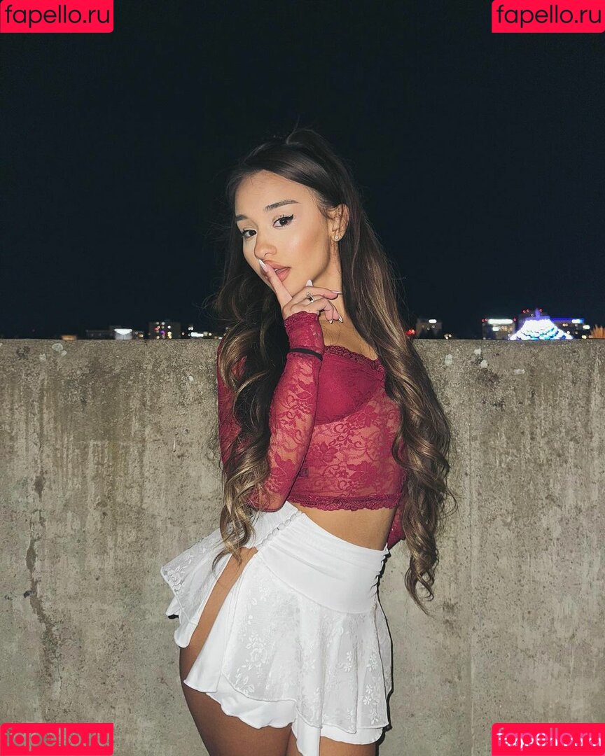 Alahnaly Onlyfans Photo Gallery 