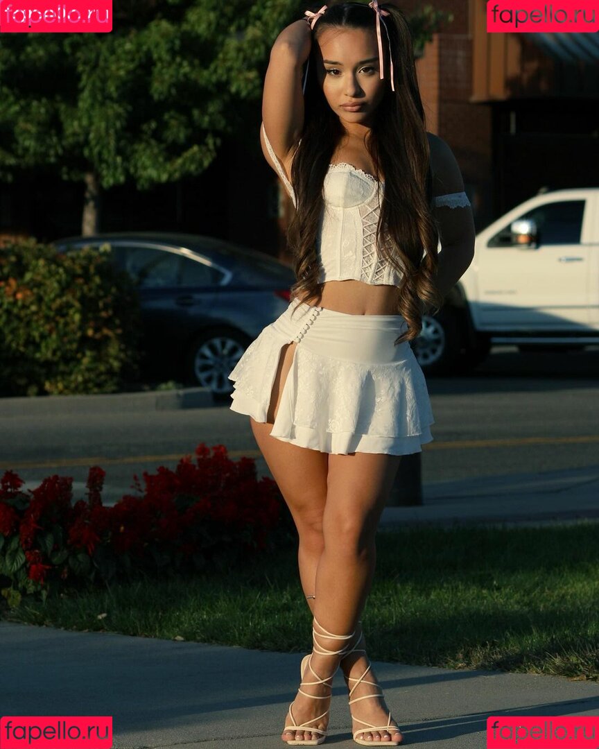 Alahnaly Onlyfans Photo Gallery 