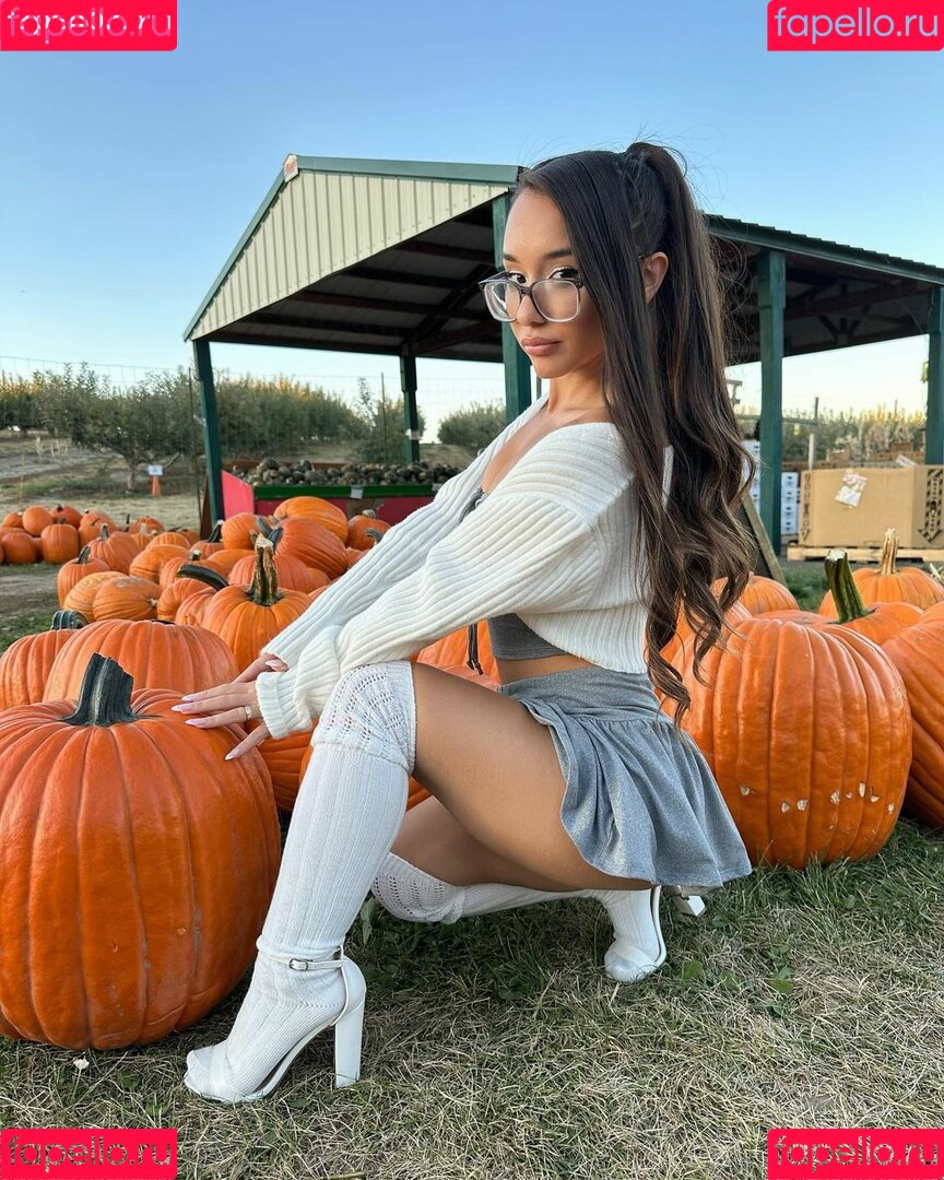 Alahnaly Onlyfans Photo Gallery 