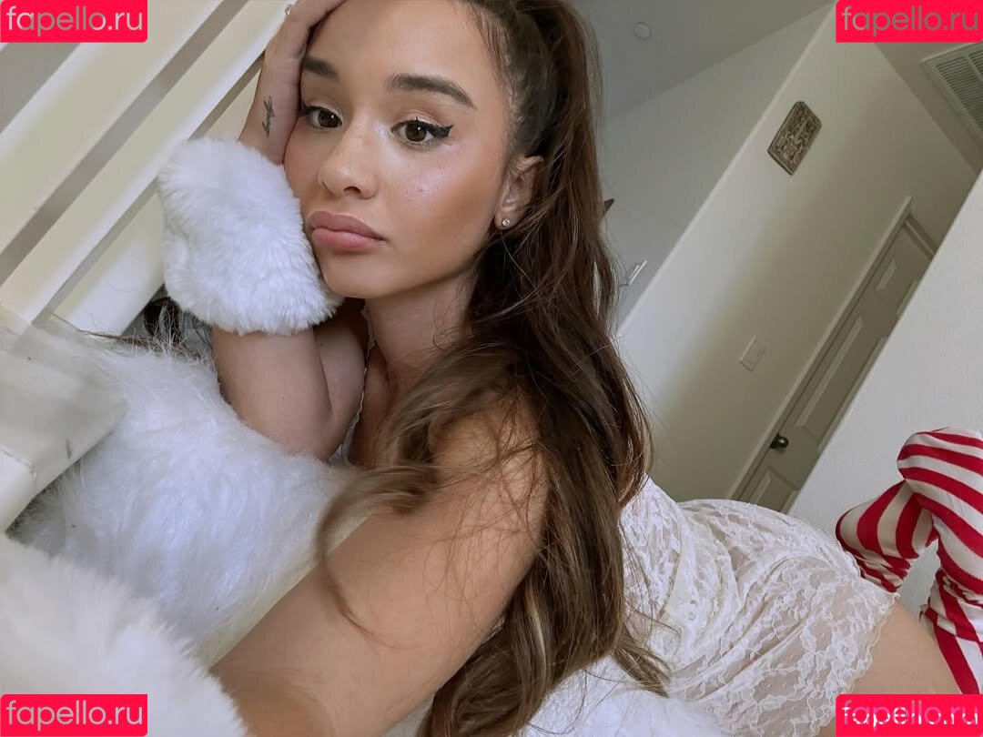 Alahnaly Onlyfans Photo Gallery 