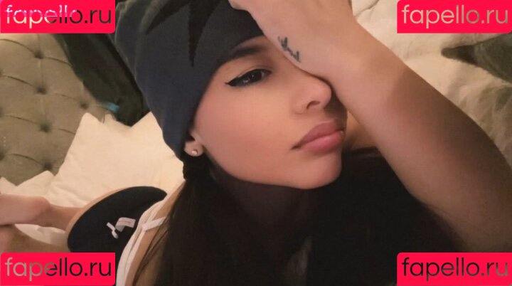 Alahnaly Onlyfans Photo Gallery 