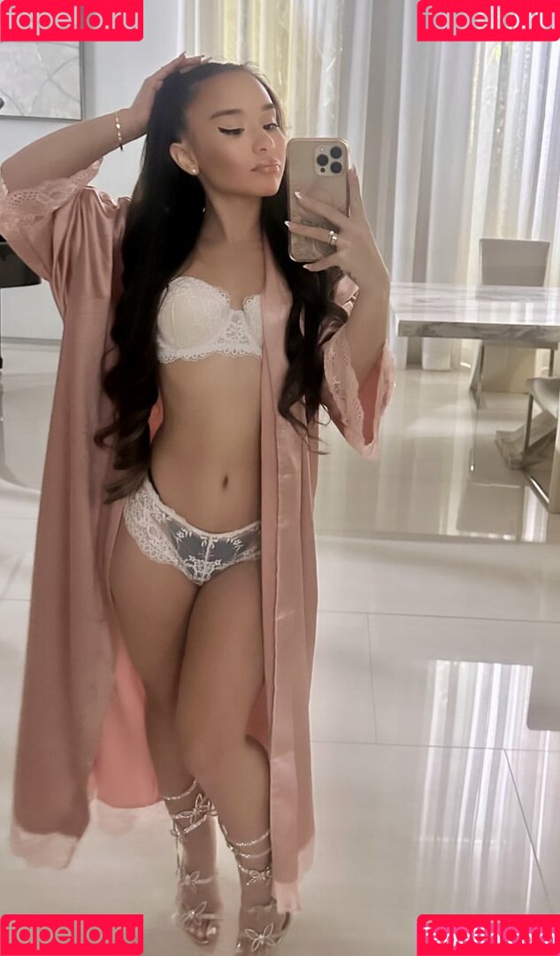 Alahnaly Onlyfans Photo Gallery 