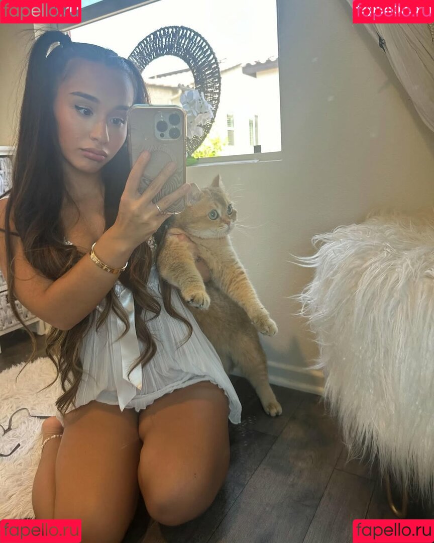 Alahnaly Onlyfans Photo Gallery 