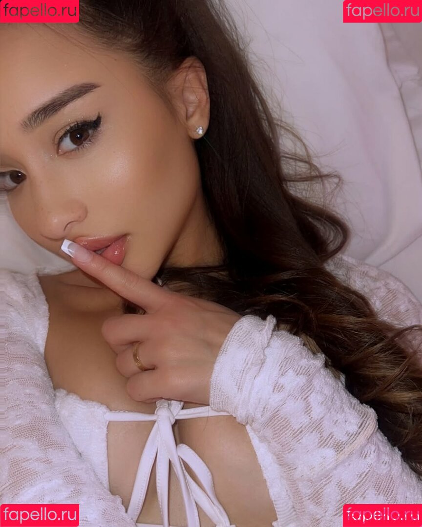 Alahnaly Onlyfans Photo Gallery 