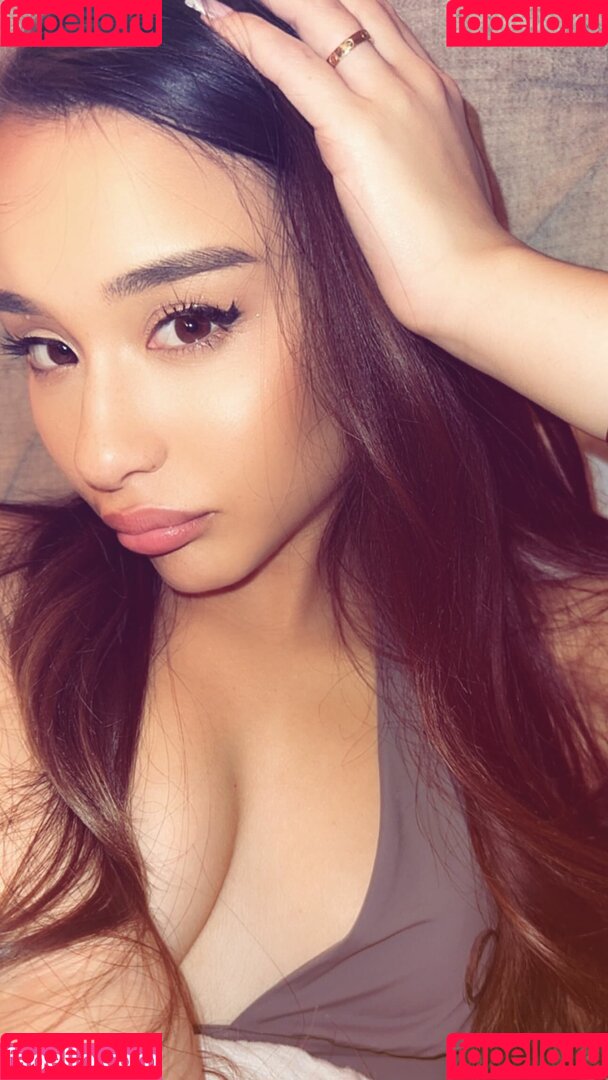 Alahnaly Onlyfans Photo Gallery 