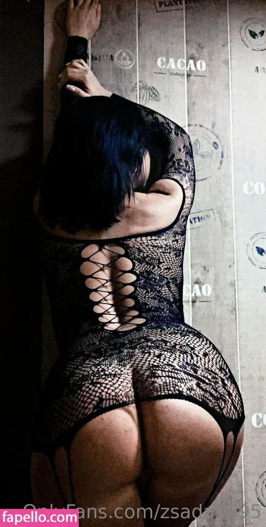 zsada9395 Onlyfans Photo Gallery 