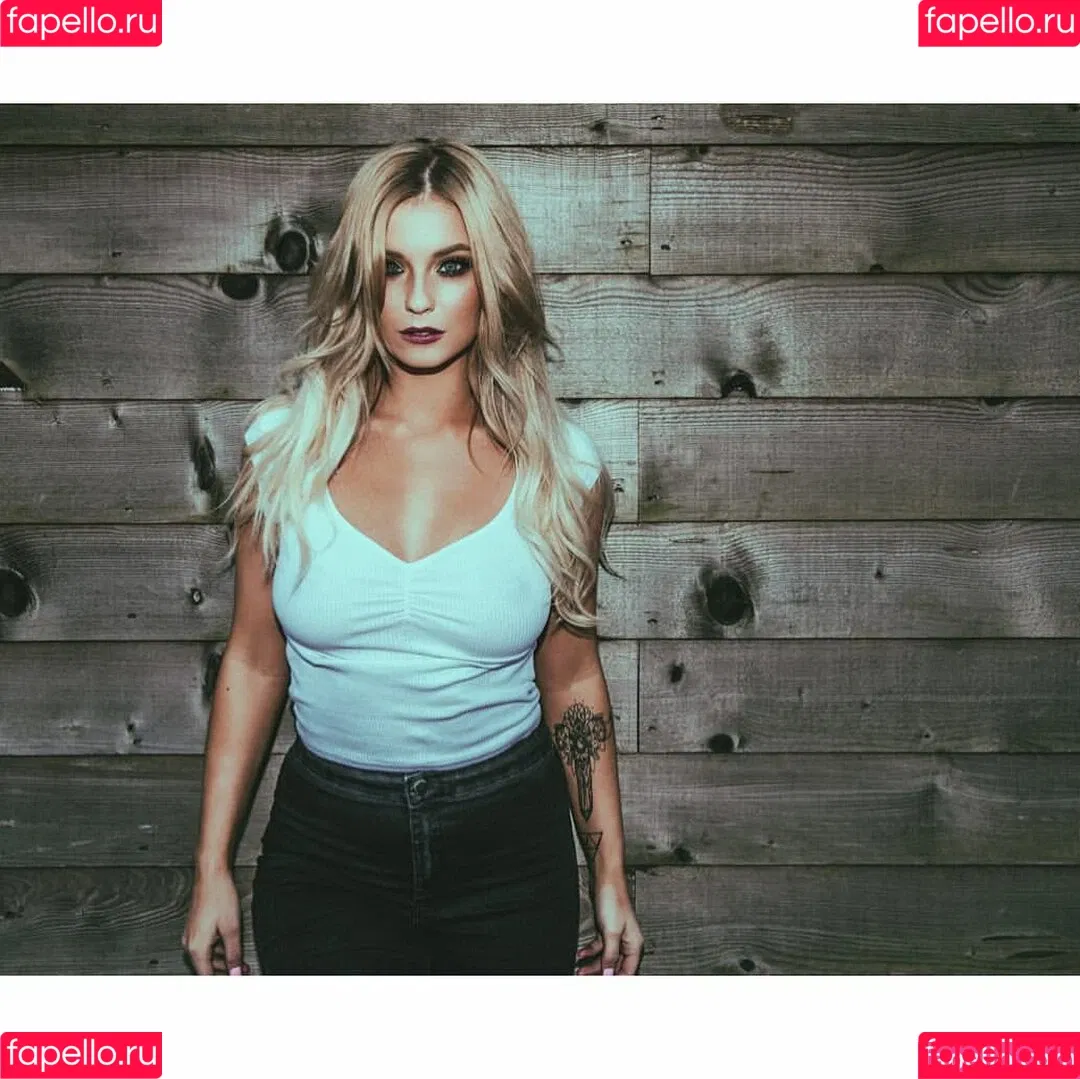 Hollie Sparrow Onlyfans Photo Gallery 
