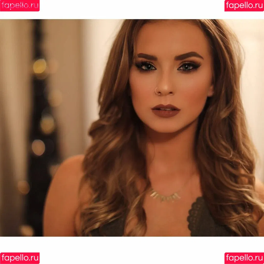 Hollie Sparrow Onlyfans Photo Gallery 