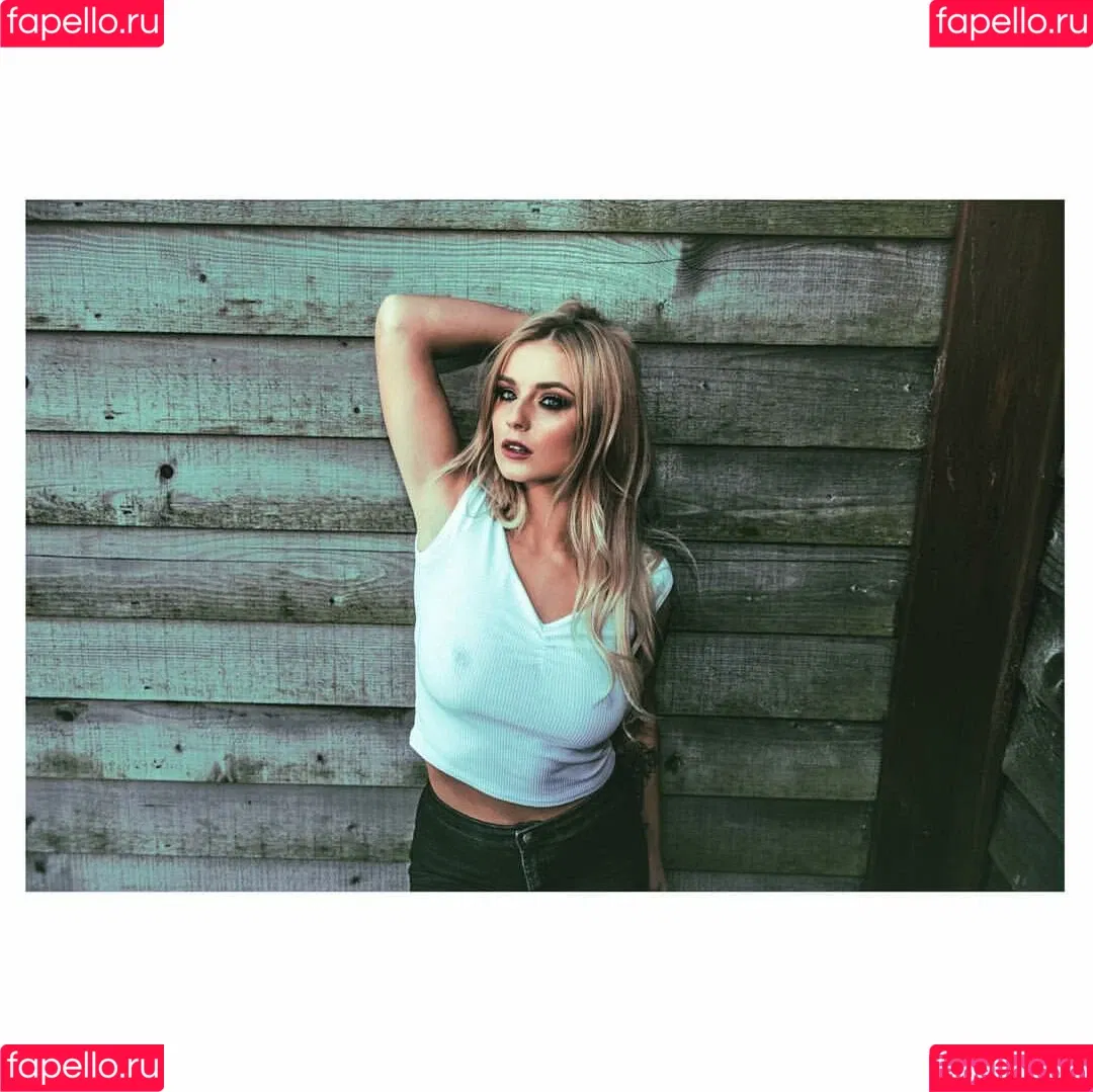 Hollie Sparrow Onlyfans Photo Gallery 