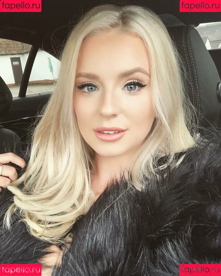 Hollie Sparrow Onlyfans Photo Gallery 