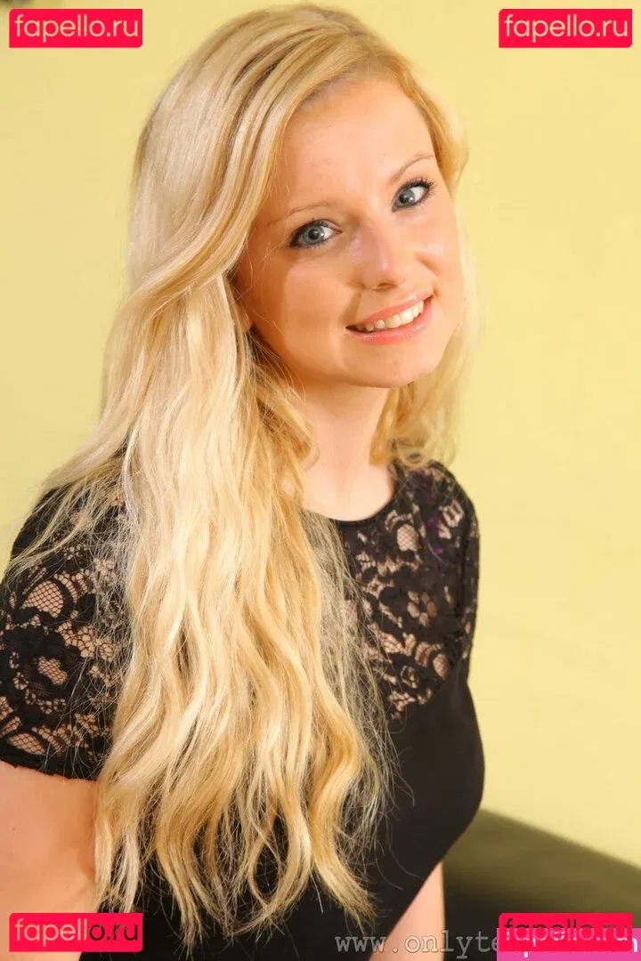 Hollie Sparrow Onlyfans Photo Gallery 