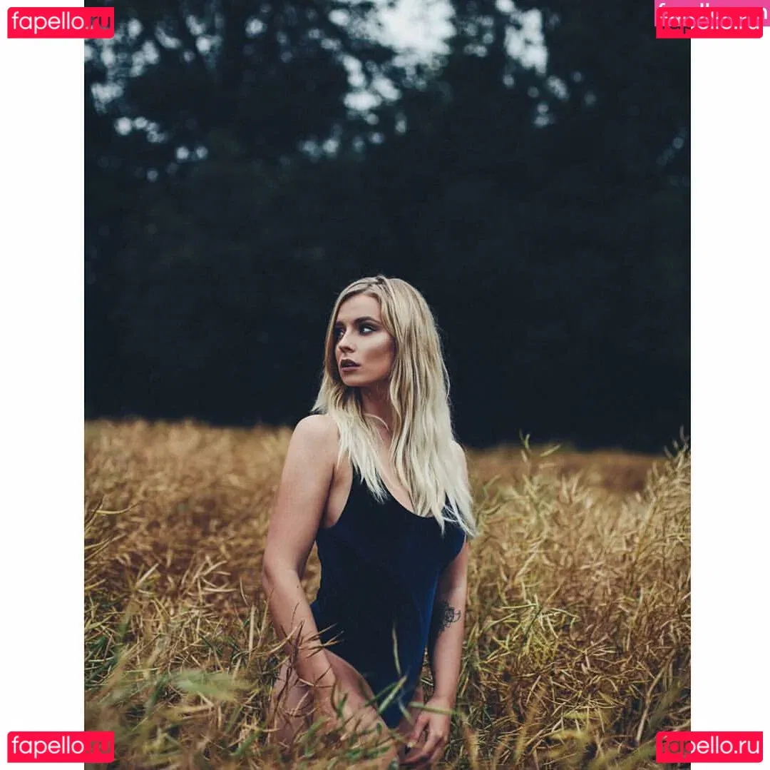 Hollie Sparrow Onlyfans Photo Gallery 