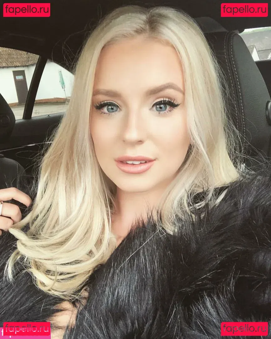 Hollie Sparrow Onlyfans Photo Gallery 