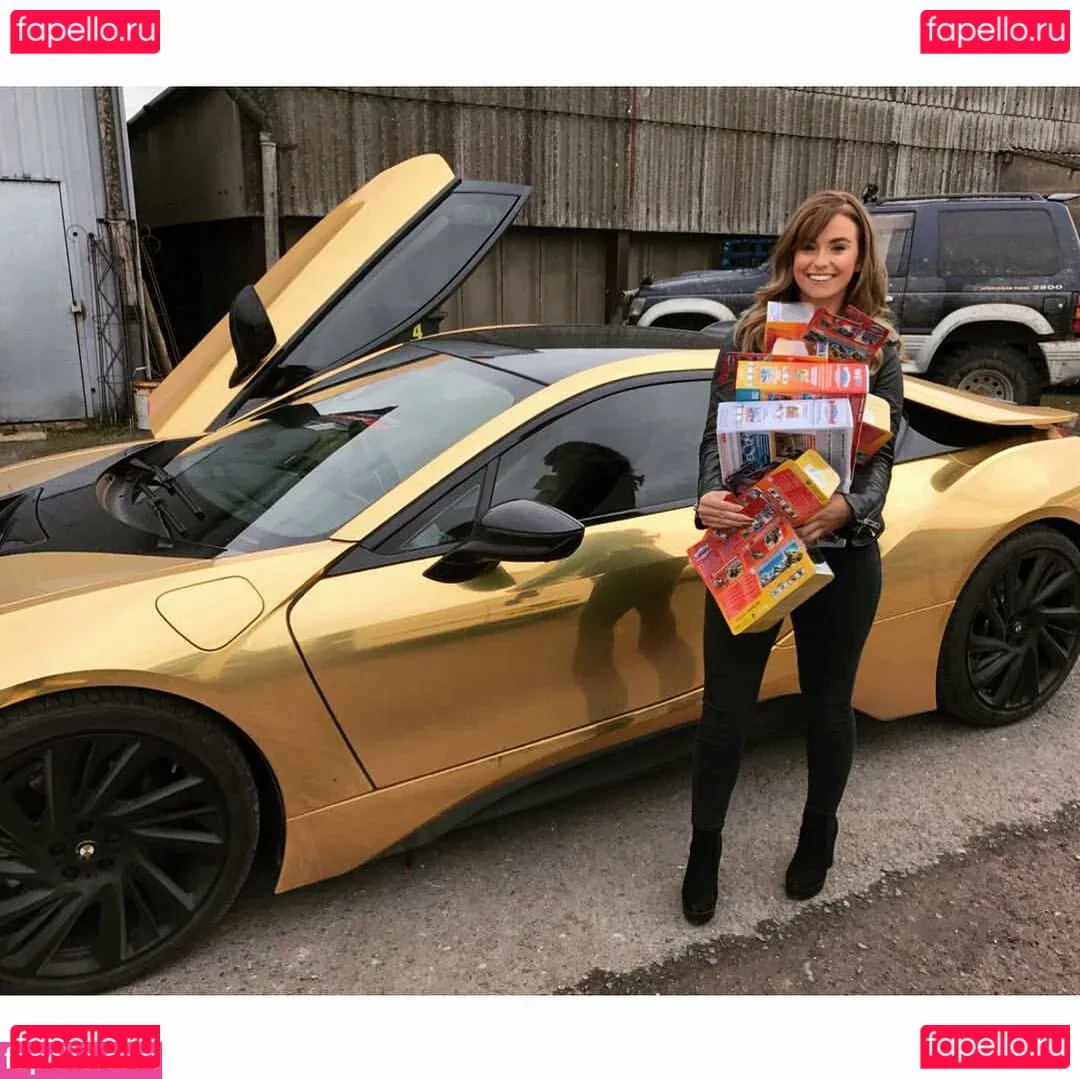 Hollie Sparrow Onlyfans Photo Gallery 