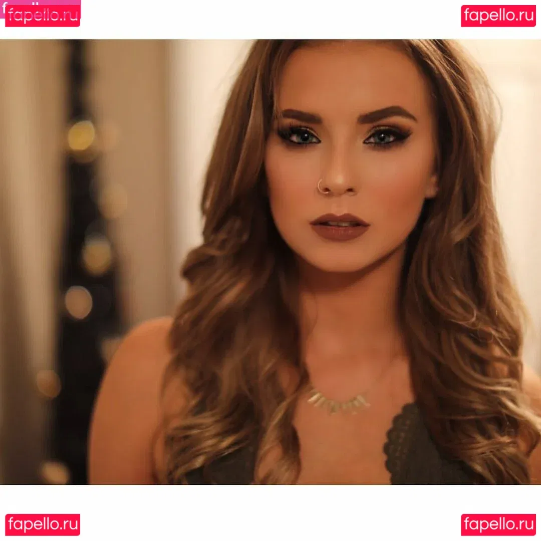 Hollie Sparrow Onlyfans Photo Gallery 