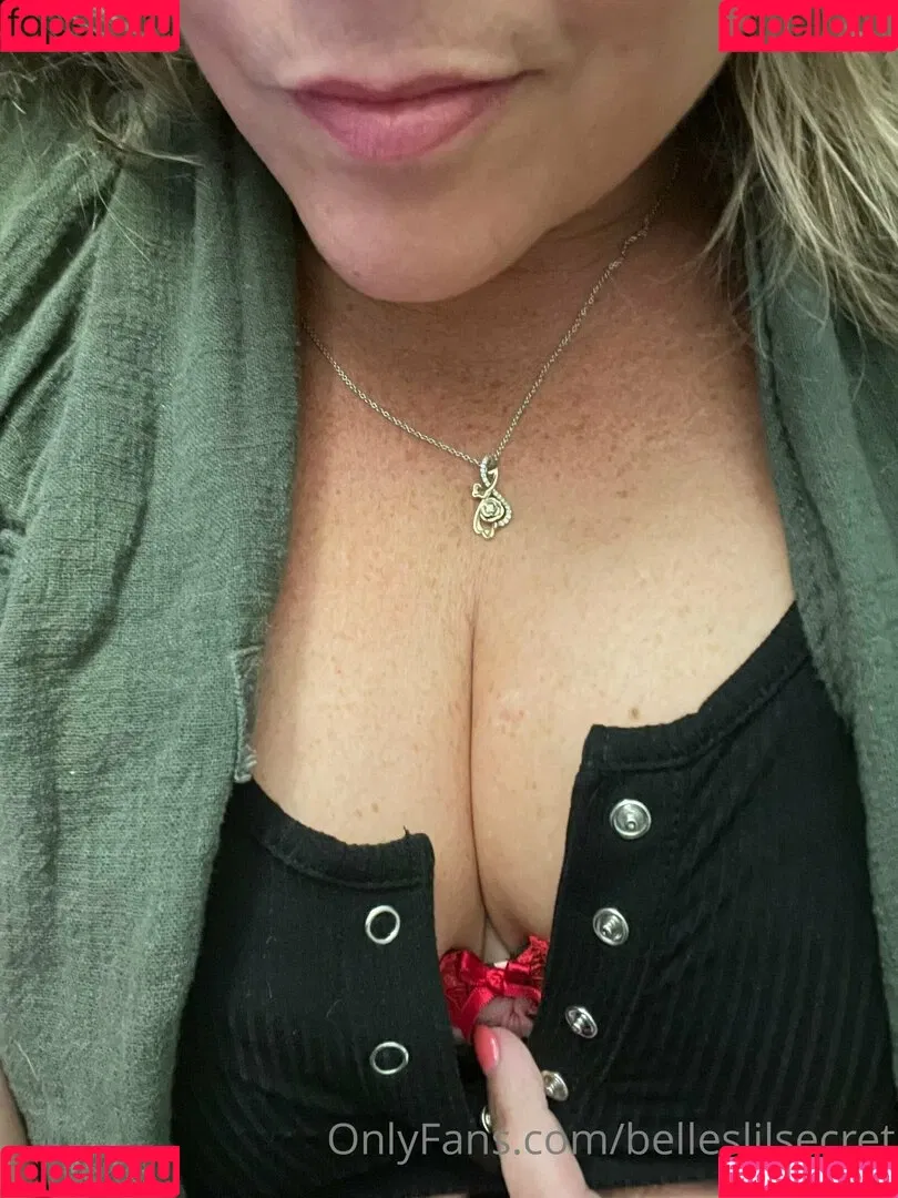 belleslilsecret Onlyfans Photo Gallery 