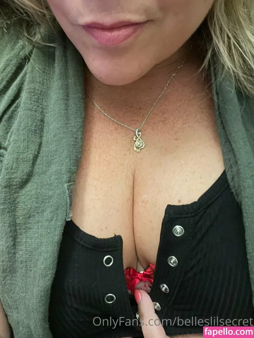 belleslilsecret Onlyfans Photo Gallery 