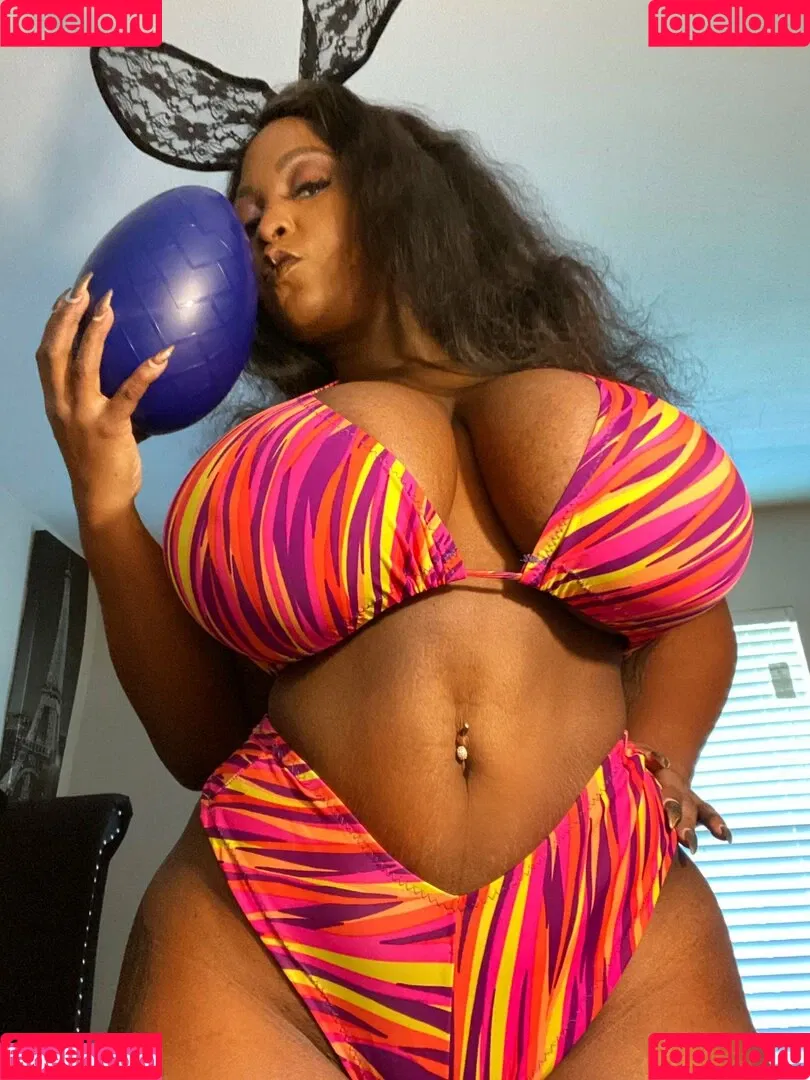 msamore4u Onlyfans Photo Gallery 