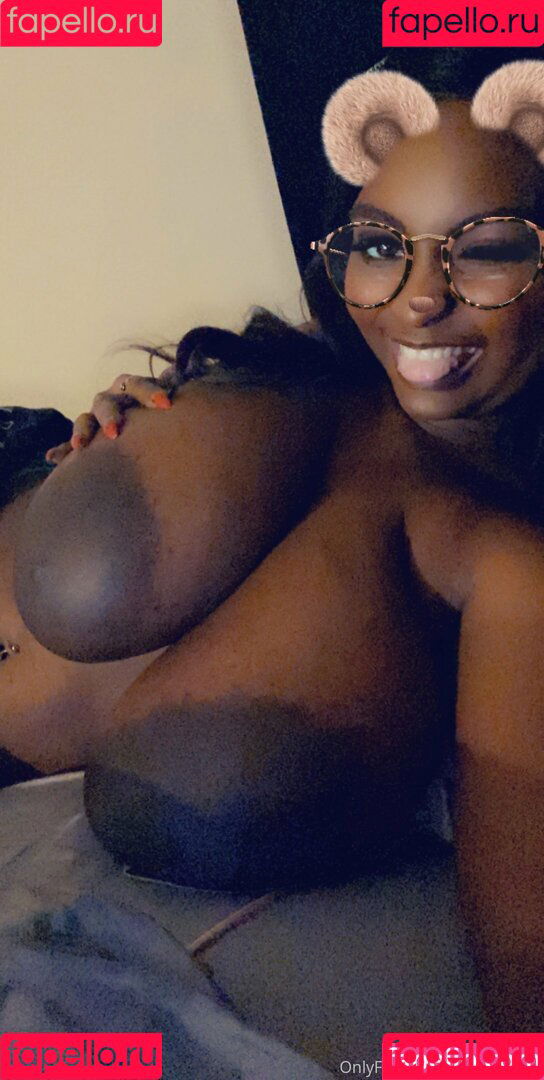 msamore4u Onlyfans Photo Gallery 
