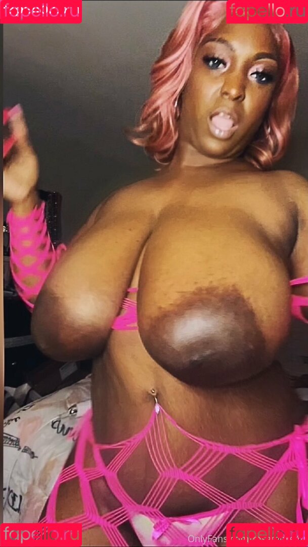 msamore4u Onlyfans Photo Gallery 