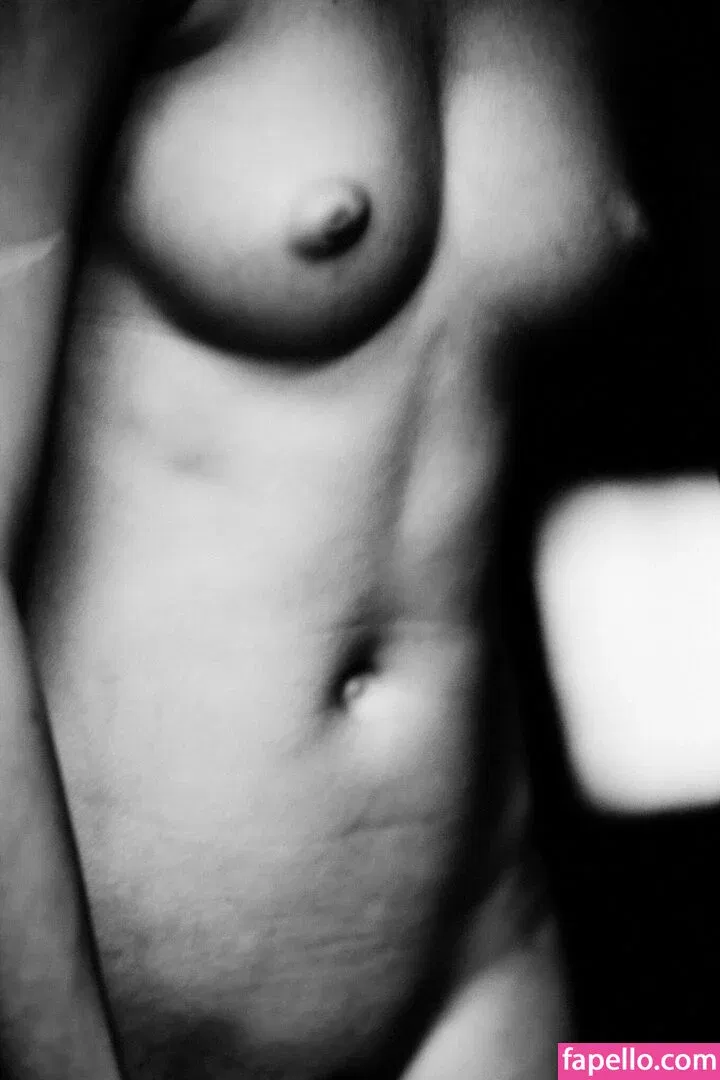 Anais Pouliot Onlyfans Photo Gallery 