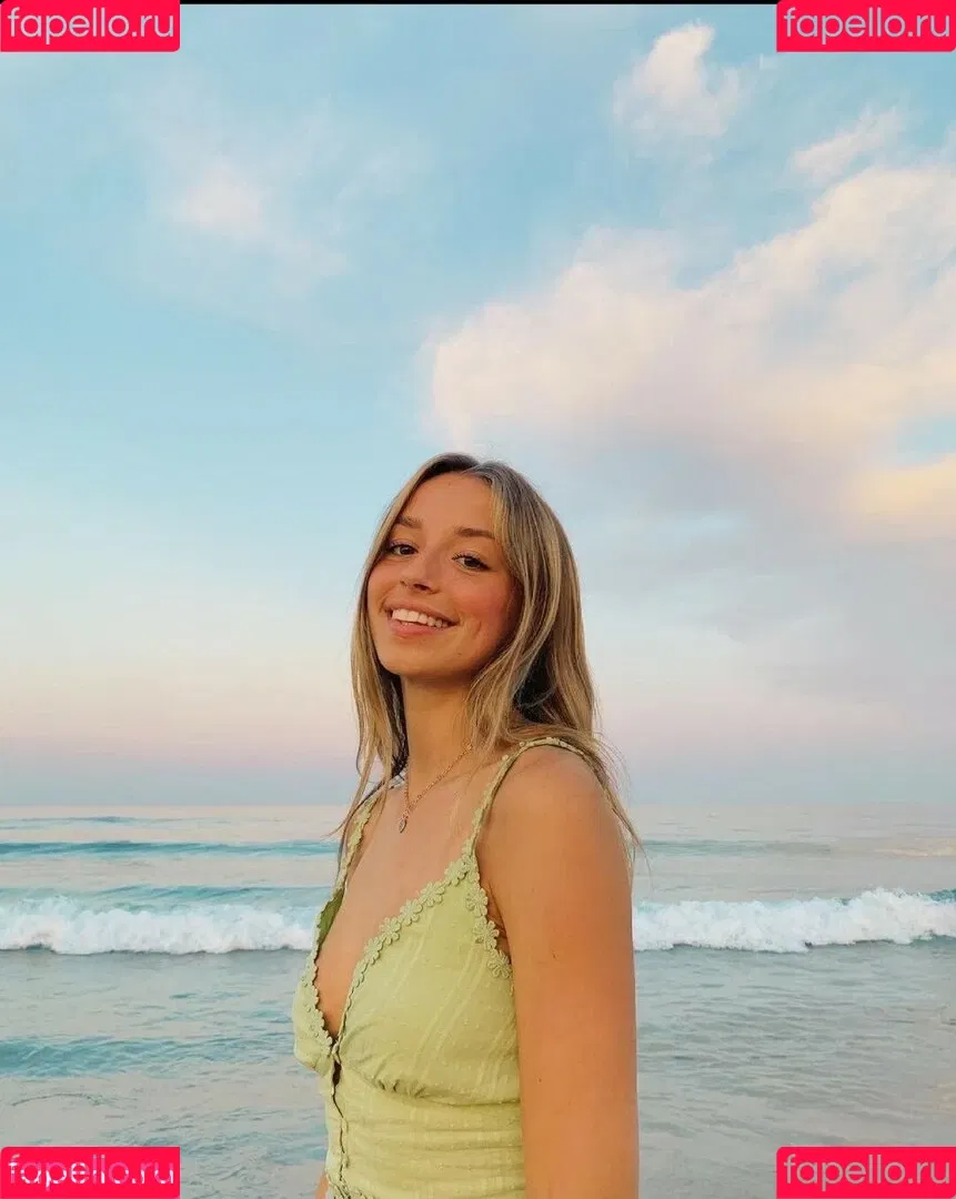 Sadie Mckenna Onlyfans Photo Gallery 