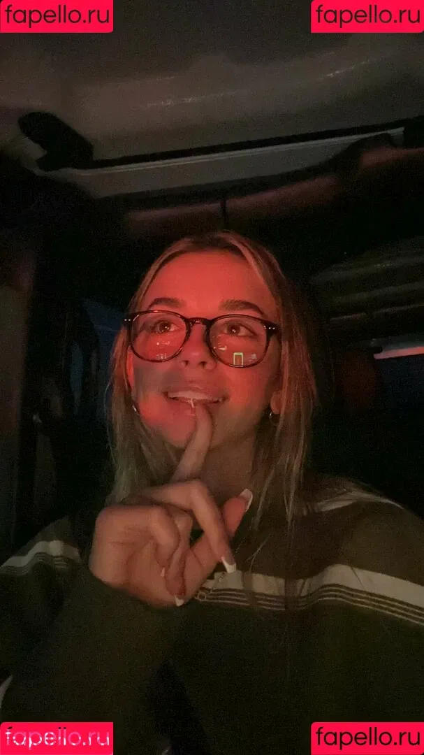 Sadie Mckenna Onlyfans Photo Gallery 