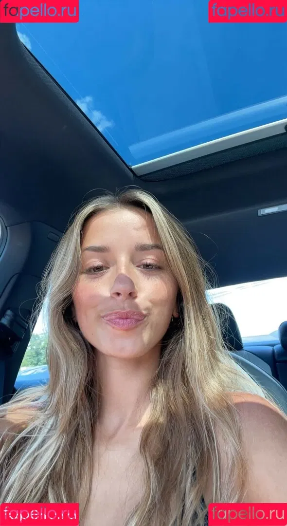 Sadie Mckenna Onlyfans Photo Gallery 