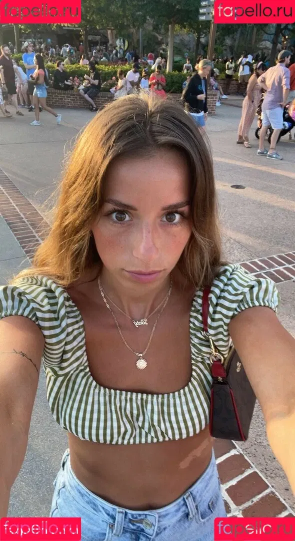 Sadie Mckenna Onlyfans Photo Gallery 