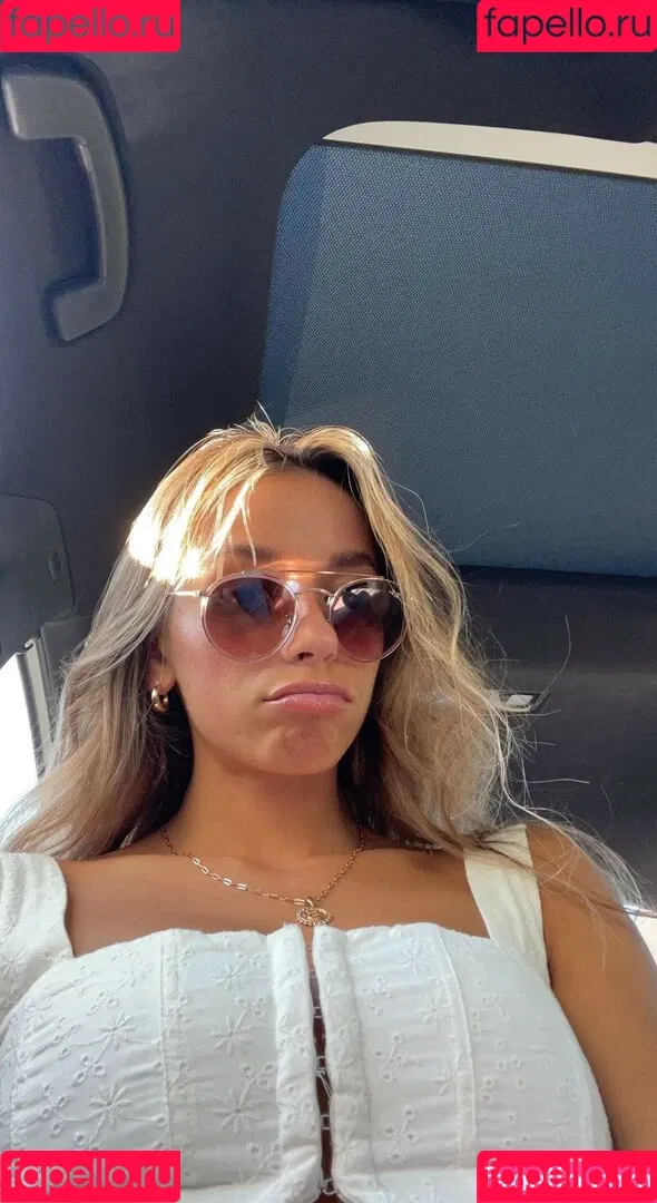 Sadie Mckenna Onlyfans Photo Gallery 