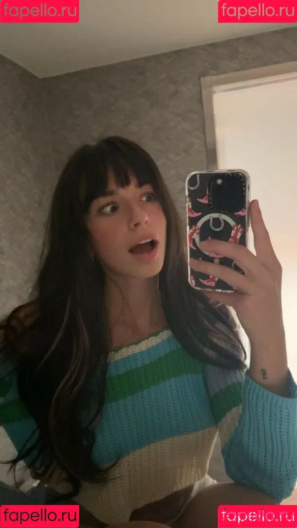 Sadie Mckenna Onlyfans Photo Gallery 