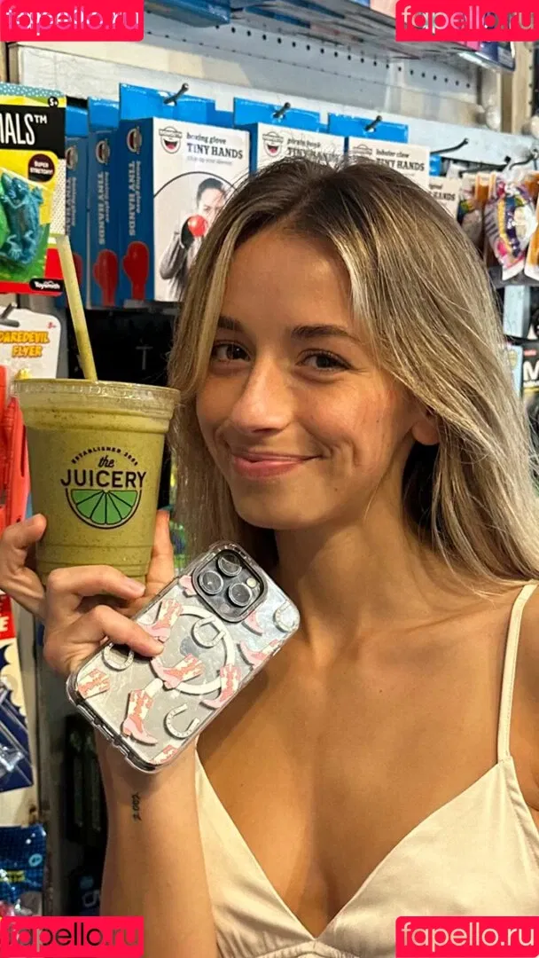 Sadie Mckenna Onlyfans Photo Gallery 