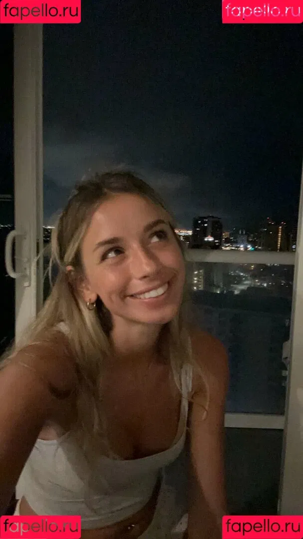 Sadie Mckenna Onlyfans Photo Gallery 