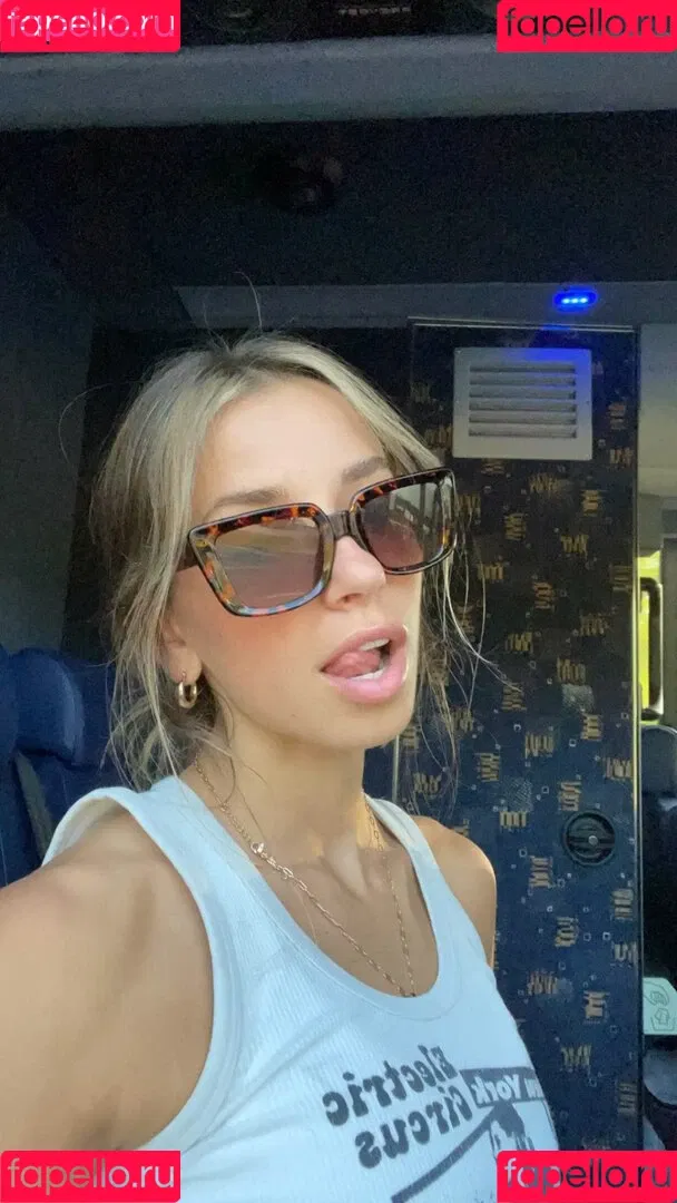 Sadie Mckenna Onlyfans Photo Gallery 