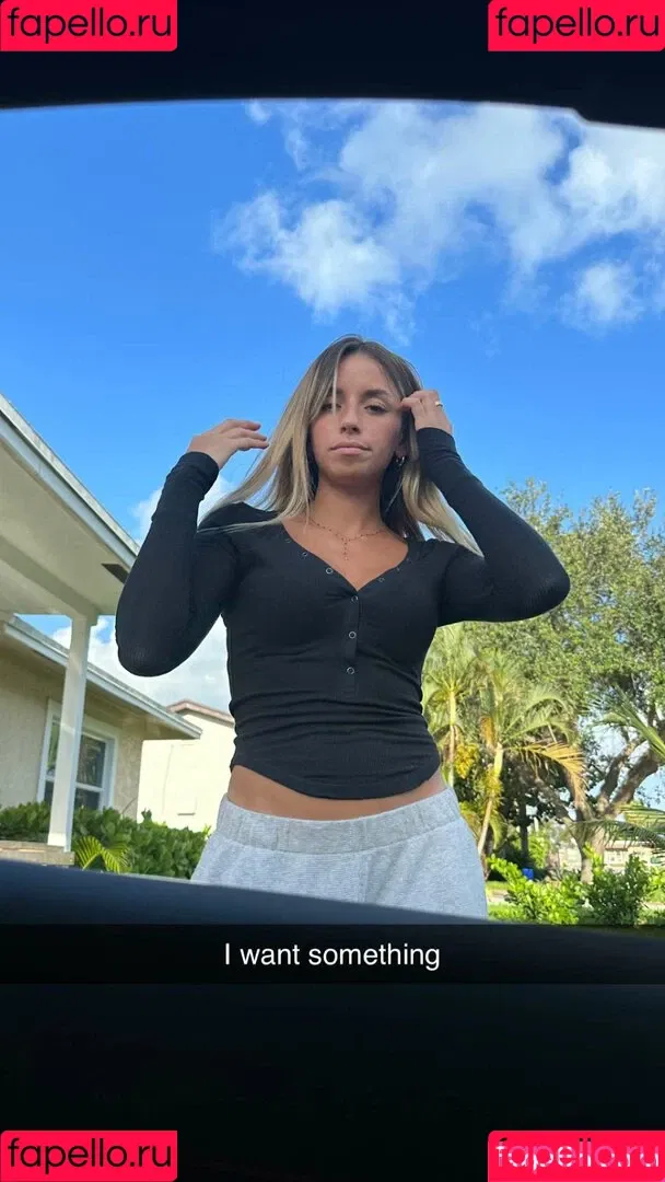 Sadie Mckenna Onlyfans Photo Gallery 