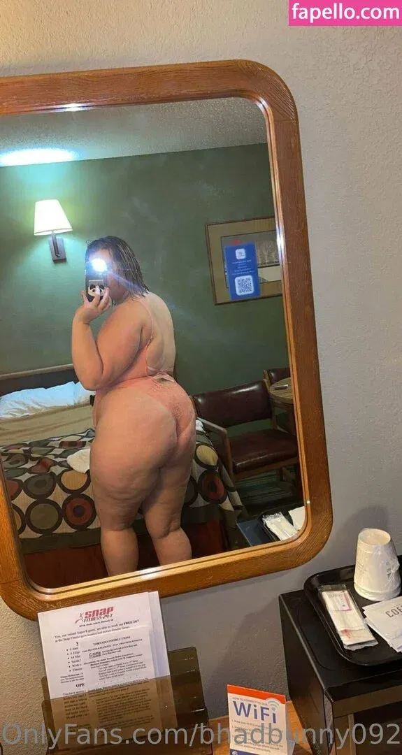 bhadbunny0927 Onlyfans Photo Gallery 