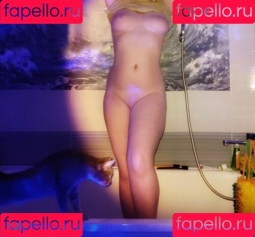 Mira Ilina Nude Onlyfans Photo 22