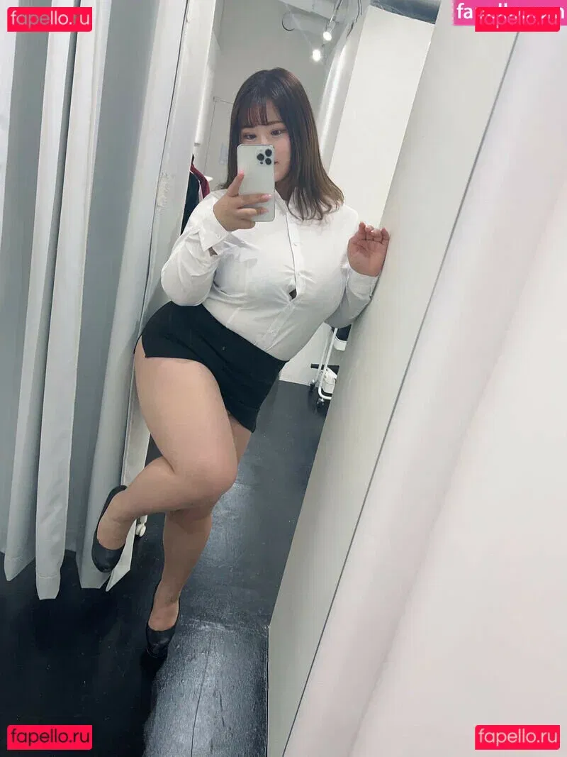 Hoshino Ume Onlyfans Photo Gallery 