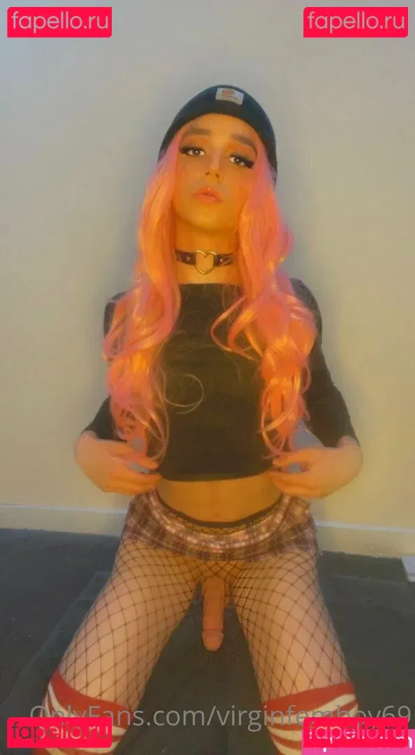 VirginFemboy69 Onlyfans Photo Gallery 