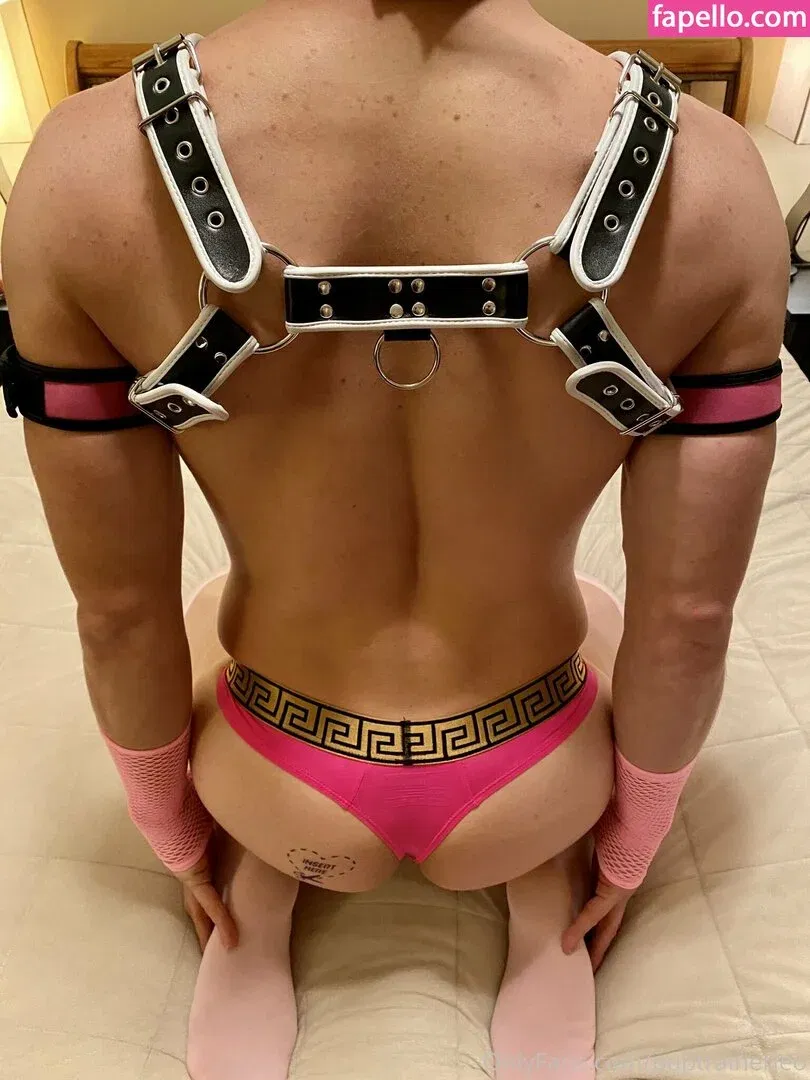 holetrainerleo Onlyfans Photo Gallery 
