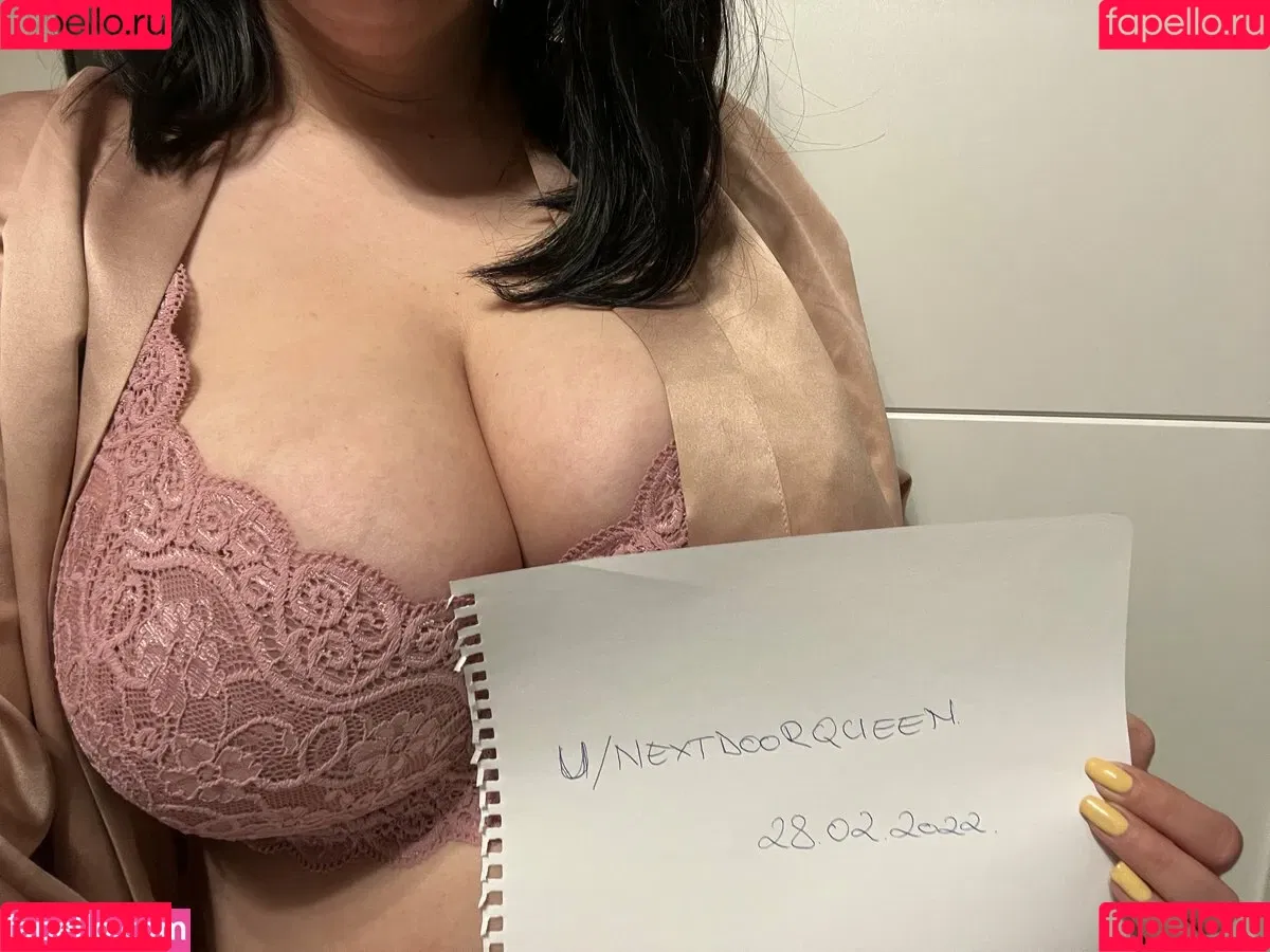 NextDoorQueen Onlyfans Photo Gallery 