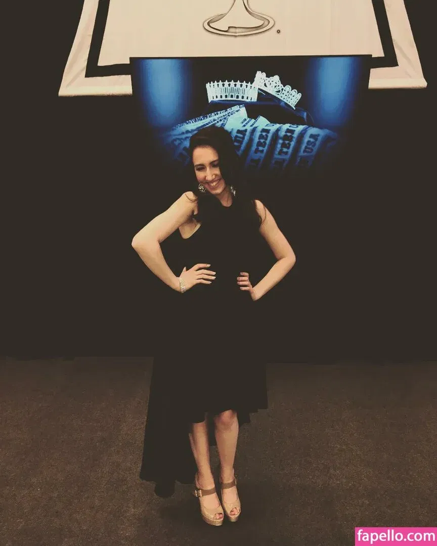 jackie_ina_box Onlyfans Photo Gallery 