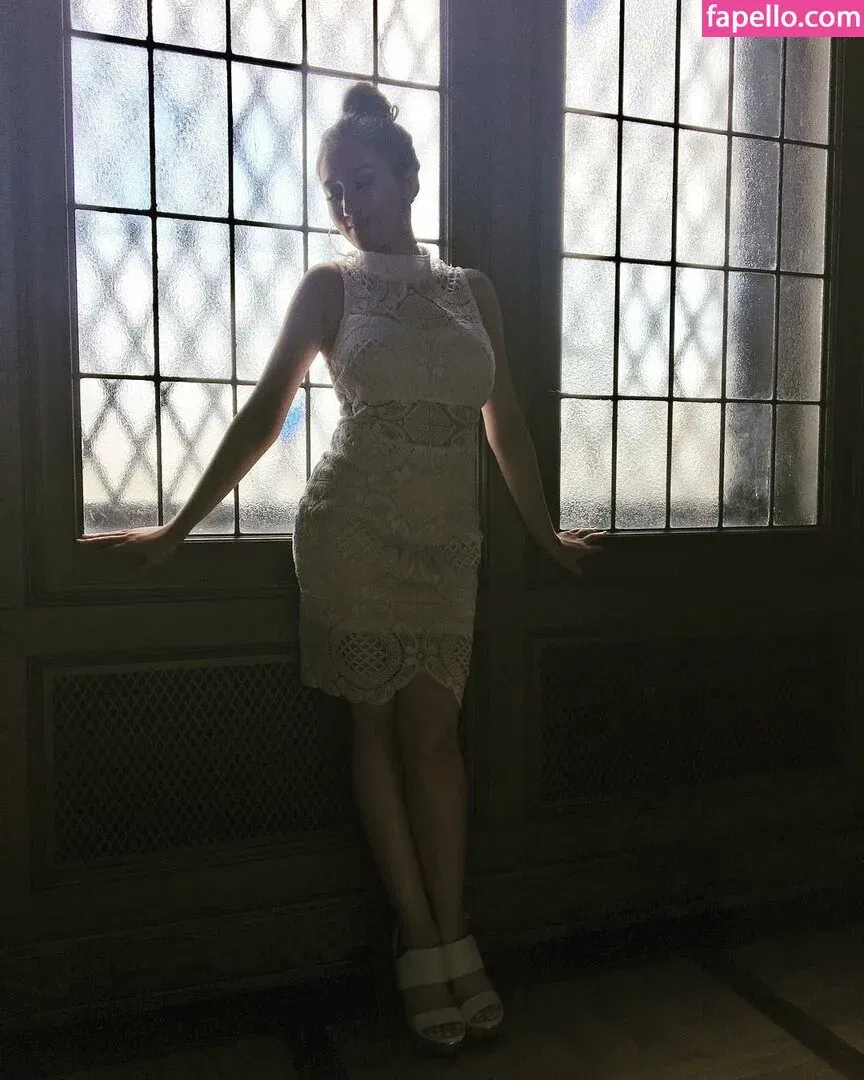 jackie_ina_box Onlyfans Photo Gallery 