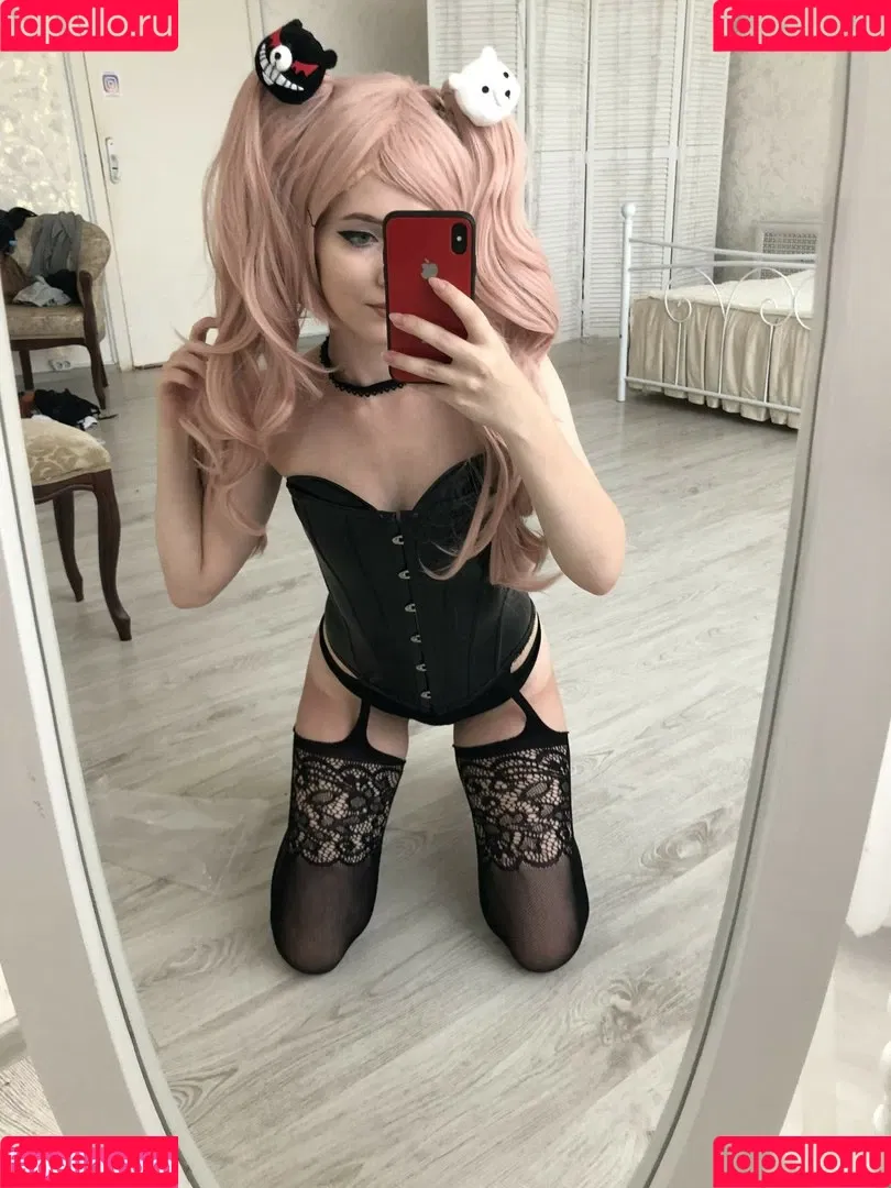 Evenink Onlyfans Photo Gallery 