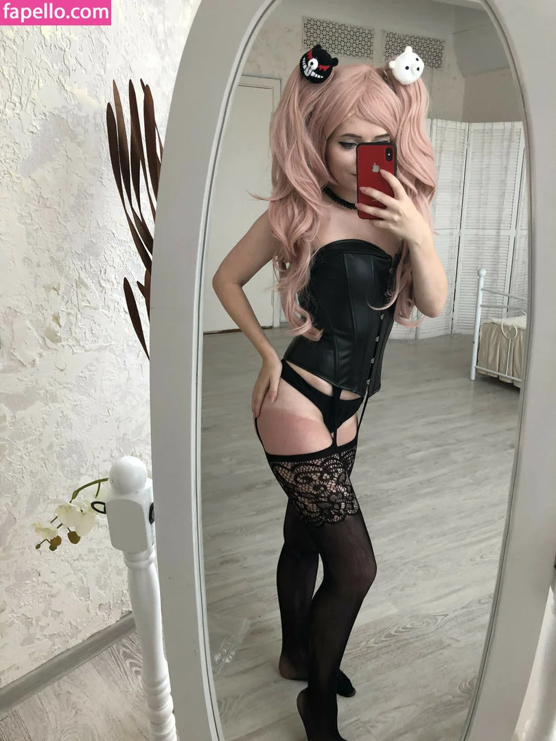 Evenink Onlyfans Photo Gallery 