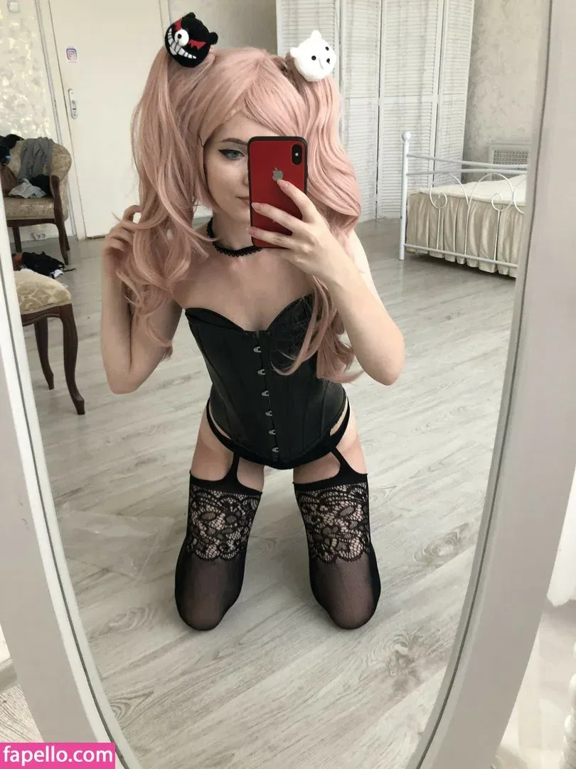 Evenink Onlyfans Photo Gallery 