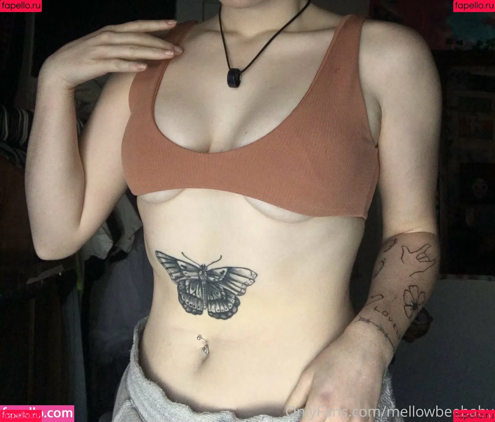 veeginas Onlyfans Photo Gallery 